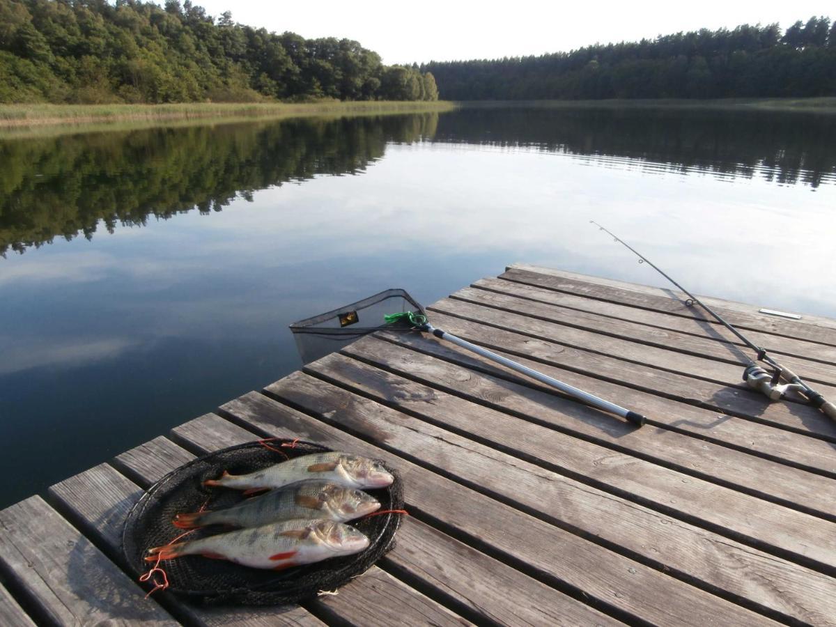 Dependance Ferienhaeuser Am Kastavensee Lychen Esterno foto