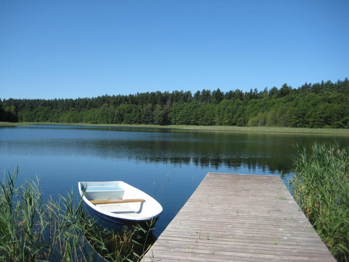Dependance Ferienhaeuser Am Kastavensee Lychen Esterno foto